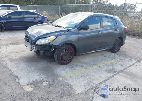2009 Toyota Matrix S from USA, damaged, VIN 2T1LE40E09C011262